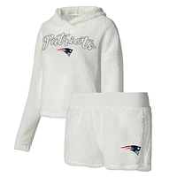 Women's Concepts Sport  White New England Patriots Fluffy Pullover Sweatshirt & Shorts Sleep Set