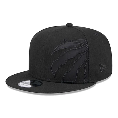 Men's New Era Black Toronto Raptors Tilted Tonal 9FIFTY Snapback Hat