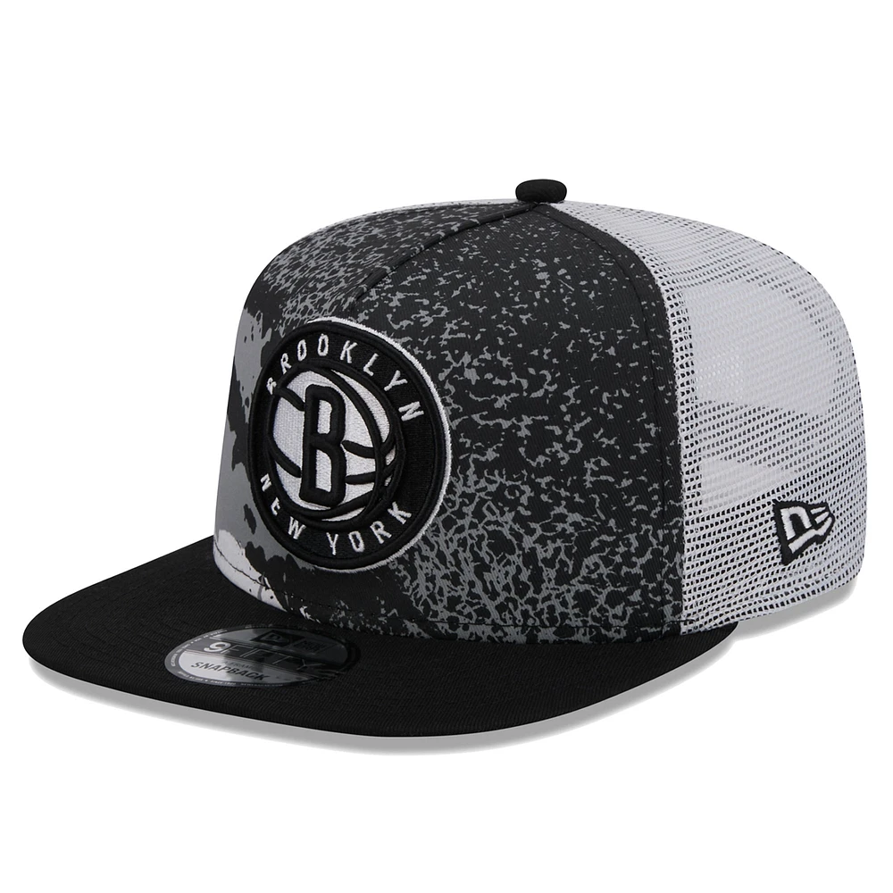 Men's New Era Black Brooklyn Nets Court Sport Speckle 9FIFTY Snapback Hat