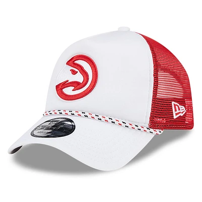 Men's New Era White/Red Atlanta Hawks Court Sport Foam A-Frame 9FORTY Adjustable Trucker Hat