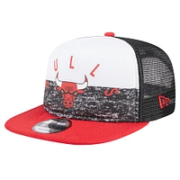 Men's New Era Black Chicago Bulls Arch A-Frame Trucker 9FIFTY Snapback Hat