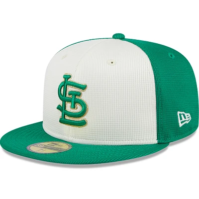 Men's New Era White/Green St. Louis Cardinals 2024 St. Patrick's Day 59FIFTY Fitted Hat