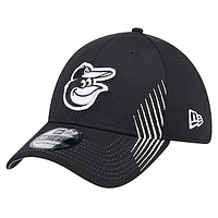 Men's New Era Black Baltimore Orioles Active Dash Mark 39THIRTY Flex Hat