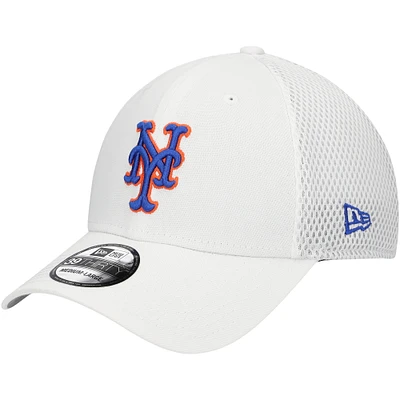 Men's New Era White New York Mets REPREVE Neo 39THIRTY Flex Hat