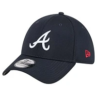 Men's New Era Navy Atlanta Braves Active Pivot 39THIRTY Flex Hat