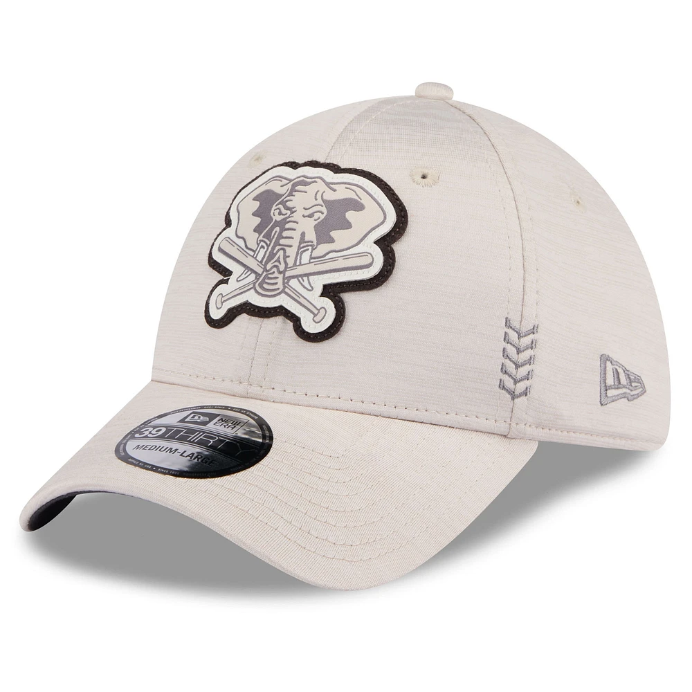 Men's New Era Athletics 2024 Clubhouse 39THIRTY Flex Fit Hat