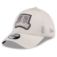 Men's New Era Cream San Francisco Giants 2024 Clubhouse 39THIRTY Flex Hat