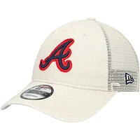 Men's New Era Stone Atlanta Braves Game Day 9TWENTY Adjustable Trucker Hat