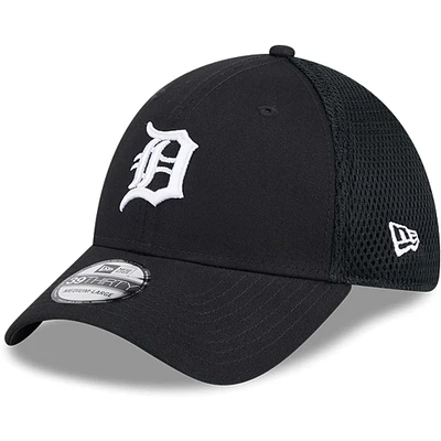 Men's New Era Detroit Tigers Evergreen Black & White Neo 39THIRTY Flex Hat