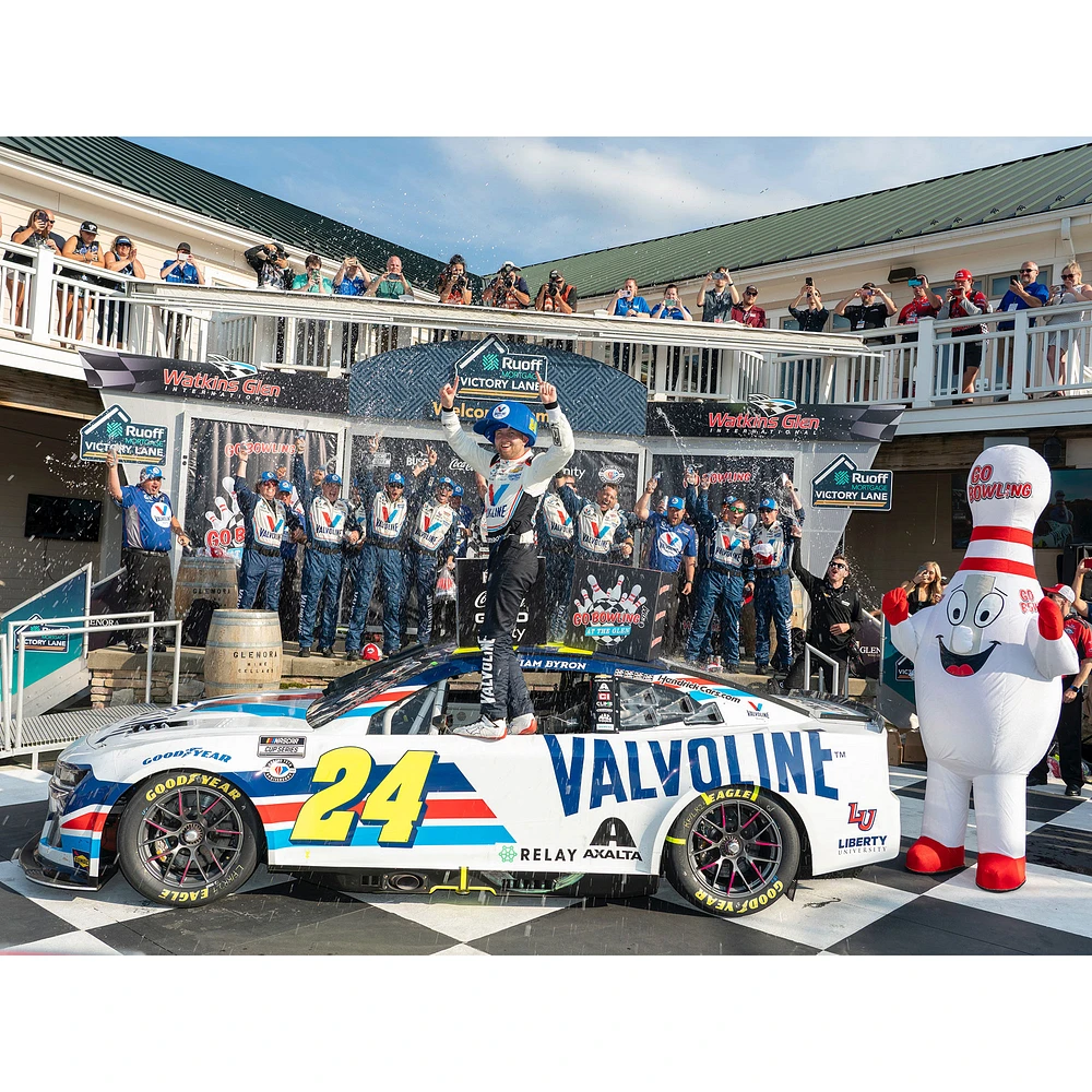 Action Racing William Byron 2023 Go Bowling at the Glen Race Winner 1:24 Elite Die-Cast Car