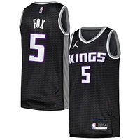 Men's Jordan Brand De'Aaron Fox Black Sacramento Kings Swingman Player Jersey - Statement Edition