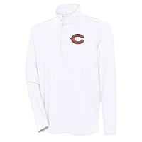 Men's Antigua  White Chicago Bears Hunk Quarter-Zip Pullover Top