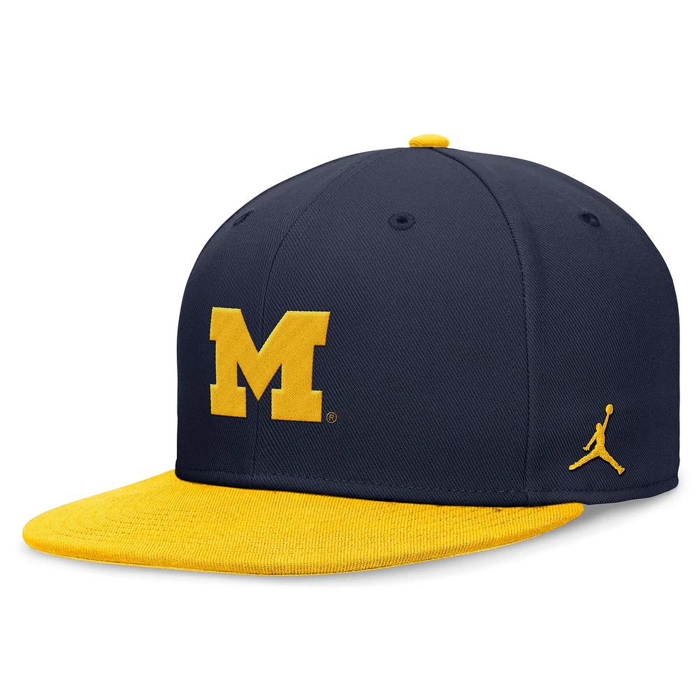 Men's Jordan Brand Navy/Yellow Michigan Wolverines Team Logo Performance Fitted Hat