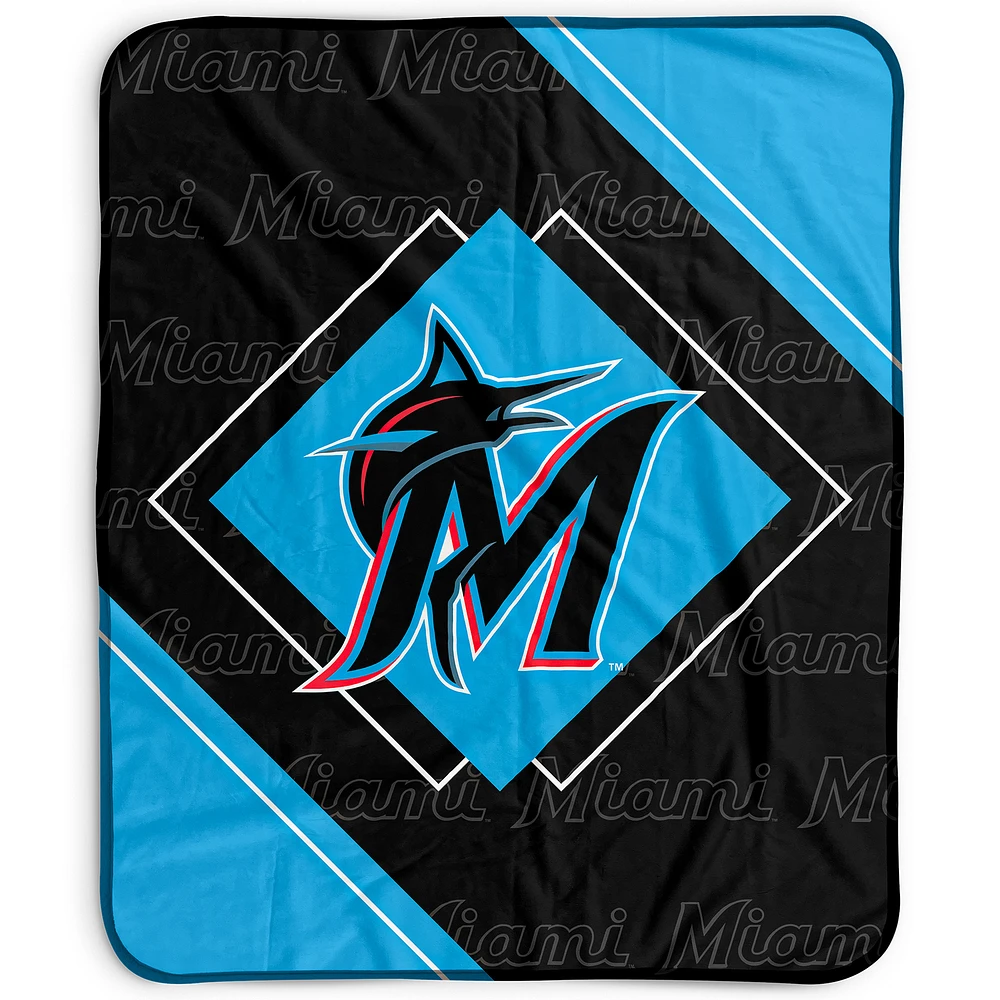 Pegasus Miami Marlins 50" x 60" Diamond Logo Fleece Blanket