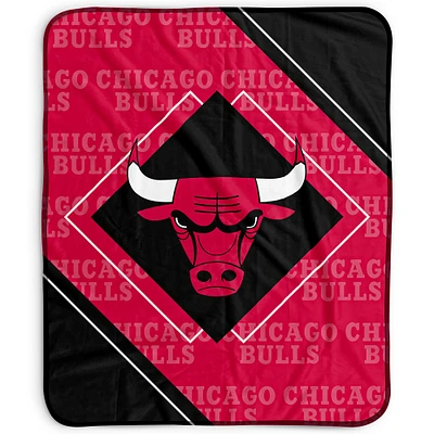 Pegasus Chicago Bulls 50" x 60" Diamond Logo Fleece Blanket