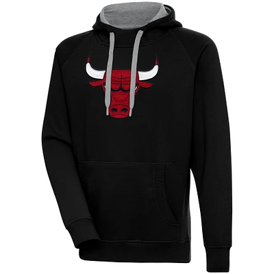 Men's Antigua  Black Chicago Bulls Victory Pullover Hoodie