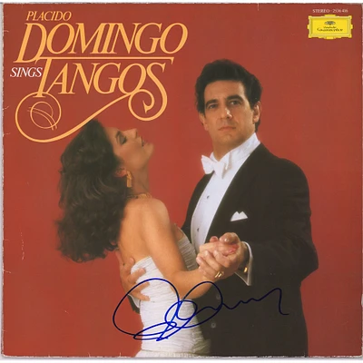 Placido Domingo Autographed Placido Domingo Sings Tangos Album Cover - PSA