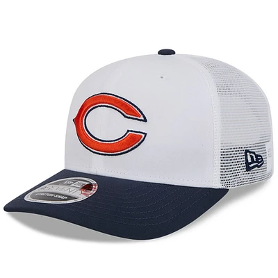 Men's New Era White/Navy Chicago Bears 2024 NFL Training Camp 9SEVENTY Trucker Hat