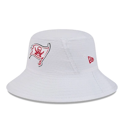 Men's New Era White Tampa Bay Buccaneers 2024 NFL Training Camp Stretch Bucket Hat