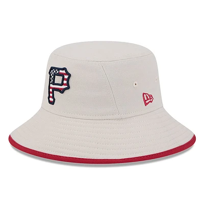 Men's New Era  Khaki Pittsburgh Pirates 2024 Fourth of July Bucket Hat