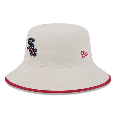 Men's New Era  Khaki Chicago White Sox 2024 Fourth of July Bucket Hat