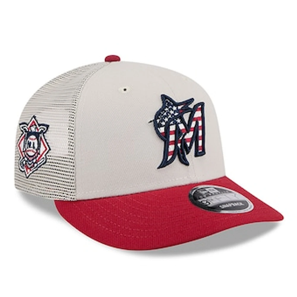 Men's New Era  Khaki/Red Miami Marlins 2024 Fourth of July Trucker Low Profile 9FIFTY Snapback Hat