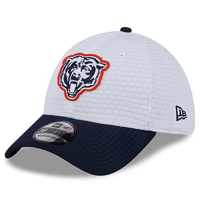 Men's New Era White/Navy Chicago Bears 2024 NFL Training Camp 39THIRTY Flex Hat