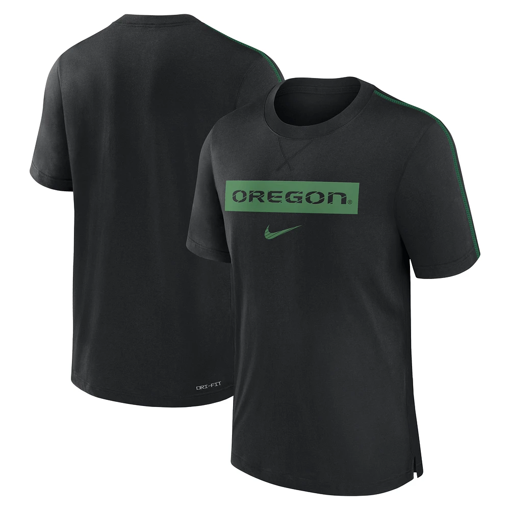 Men's Nike Black Oregon Ducks 2024/25 Sideline Player Performance Tri-Blend T-Shirt