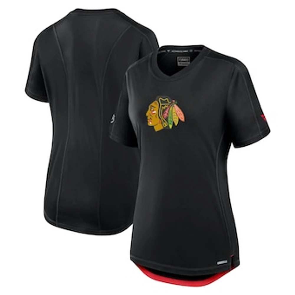 Women's Fanatics  Black Chicago Blackhawks Authentic Pro Rink T-Shirt