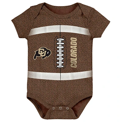 Newborn & Infant Brown Colorado Buffaloes Catch Me Football Bodysuit