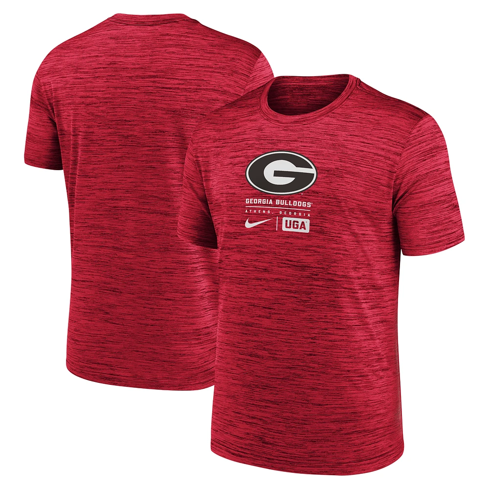 Men's Nike  Red Georgia Bulldogs Campus Center Block Velocity Performance T-Shirt