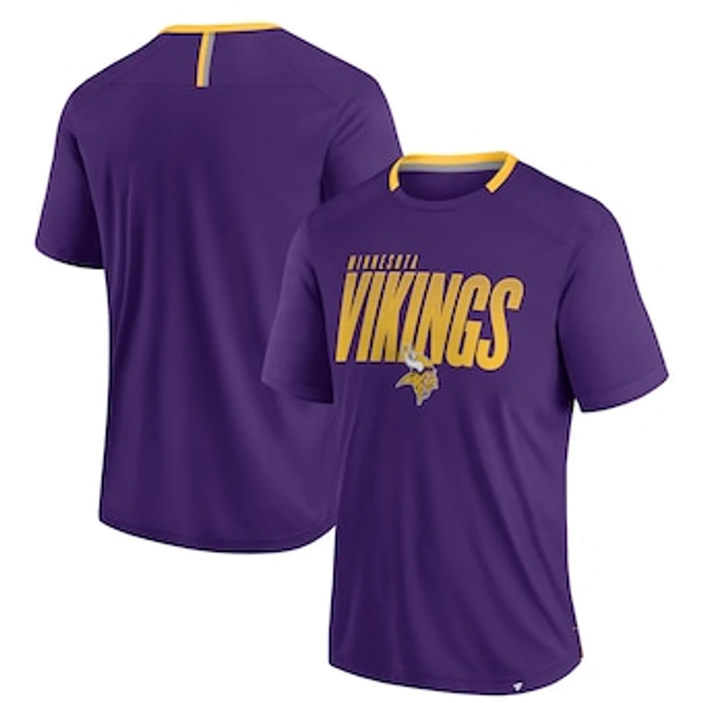 Men's Fanatics Purple Minnesota Vikings Defender Fade Slant T-Shirt