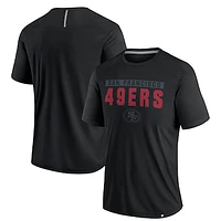 Men's Fanatics  Black San Francisco 49ers Defender Blackout T-Shirt