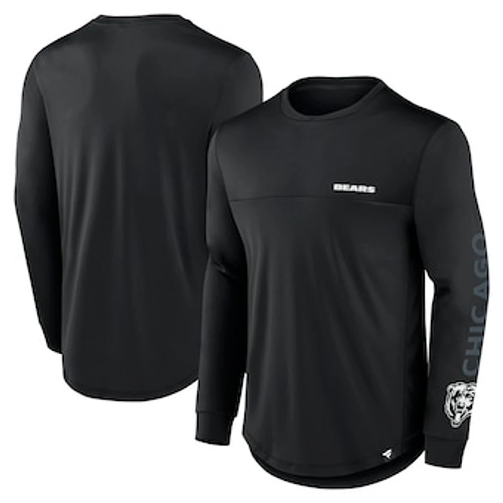 Men's Fanatics Black Chicago Bears Blackout Long Sleeve T-Shirt