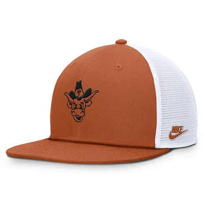 Men's Nike Texas Orange/White Texas Longhorns Legacy Pro Snapback Hat