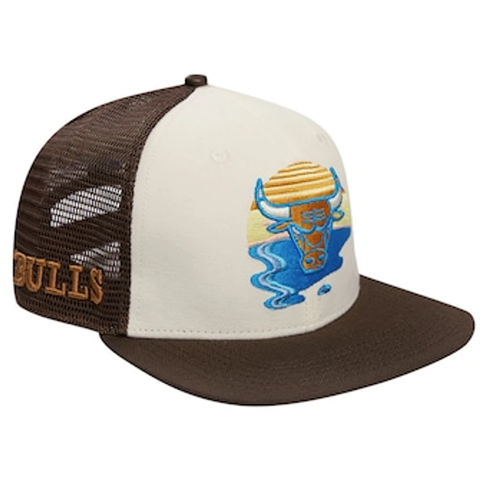 Men's Pro Standard Cream/Brown Chicago Bulls Glint Sunset Snapback Hat