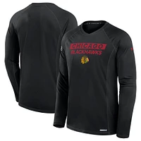 Men's Fanatics  Black Chicago Blackhawks Authentic Pro Rink Tech Long Sleeve T-Shirt