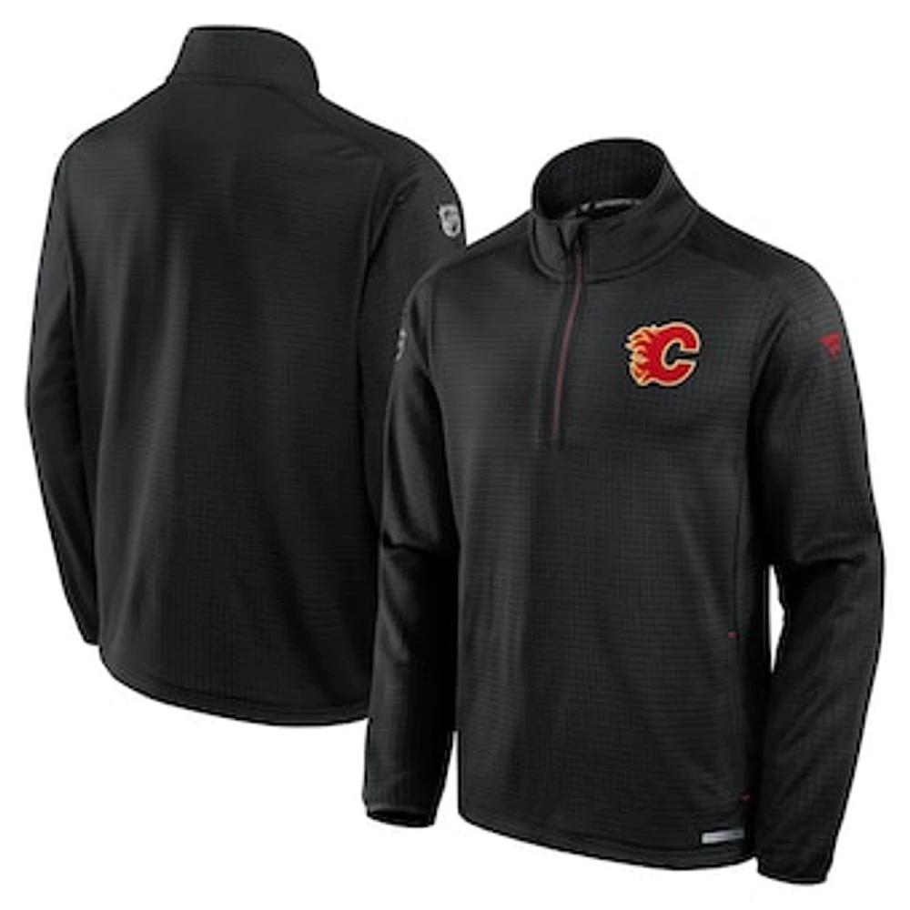 Men's Fanatics  Black Calgary Flames Authentic Pro Rink Lightweight Quarter-Zip Sweatshirt