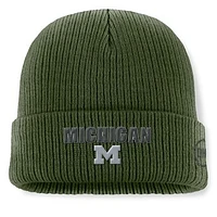 Men's Top of the World Green Michigan Wolverines OHT Military Appreciation Badge Cuffed Knit Hat