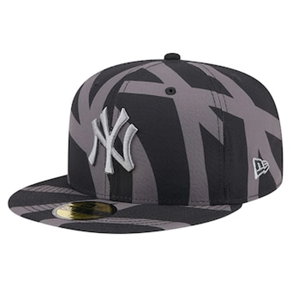 Men's New Era Black York Yankees Logo Fracture 59FIFTY Fitted Hat