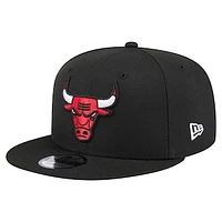 Men's New Era Black Chicago Bulls Injection State Outline 9FIFTY Snapback Hat