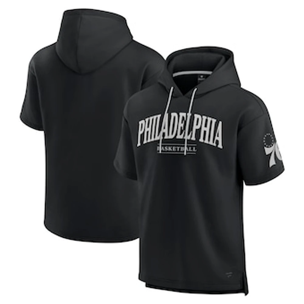 Men's Fanatics  Black Philadelphia 76ers Elements Ready Short Sleeve Pullover Hoodie