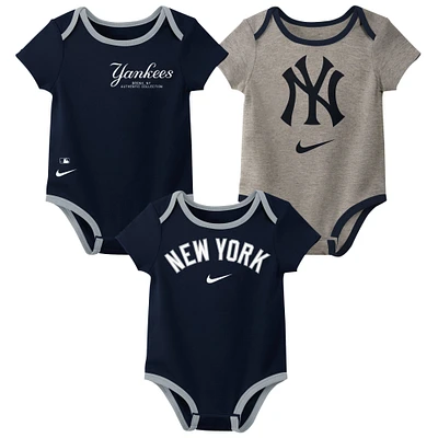 Newborn & Infant Nike New York Yankees Three-Pack Bodysuit Set