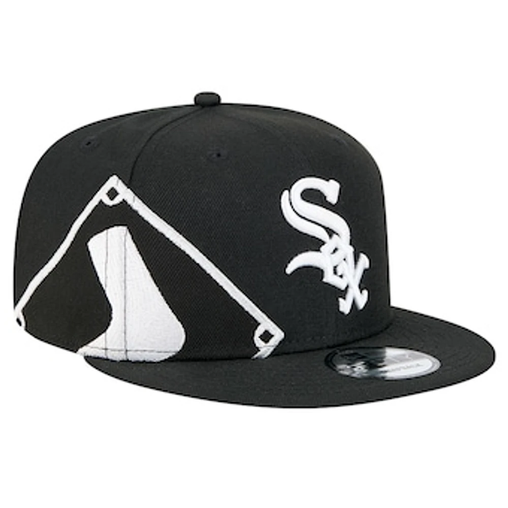 Men's New Era Black Chicago White Sox Logo Strike 9FIFTY Snapback Hat