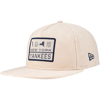 Men's New Era Khaki New York Yankees Summer Essential Golfer Snapback Hat