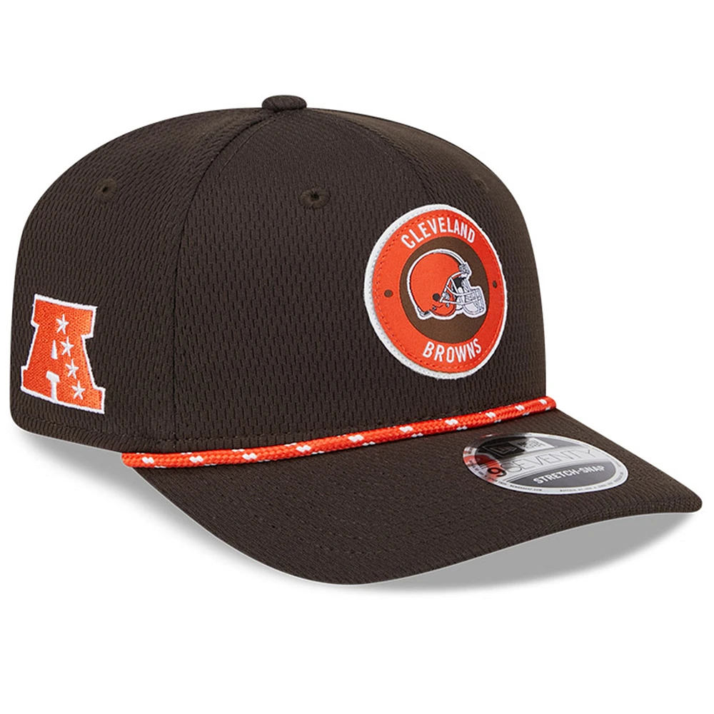 Men's New Era Brown Cleveland Browns 2024 Sideline 9SEVENTY Stretch-Snap Hat