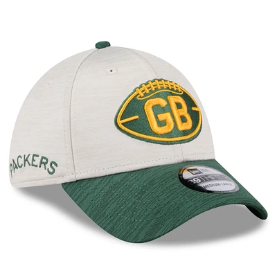 Men's New Era Stone/Green Green Bay Packers 2024 Sideline Historic 39THIRTY Flex Hat