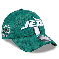 Men's New Era Green New York Jets 2024 Sideline 9FORTY Stretch-Snap Hat