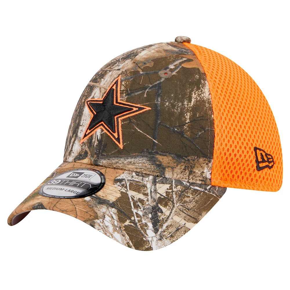 Men's New Era Realtree Camo/Orange Dallas Cowboys Active 39THIRTY Flex Hat