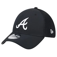 Men's New Era Black Atlanta Braves Team Tone 39THIRTY Flex Hat